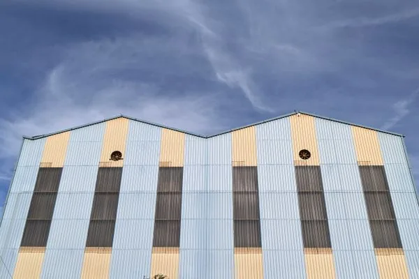 Nettoyage de bardage extérieur de bâtiment en Lot-et-Garonne